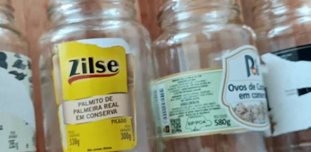 3 truques fáceis para tirar etiquetas e cola de potes de vidro sem arranhar