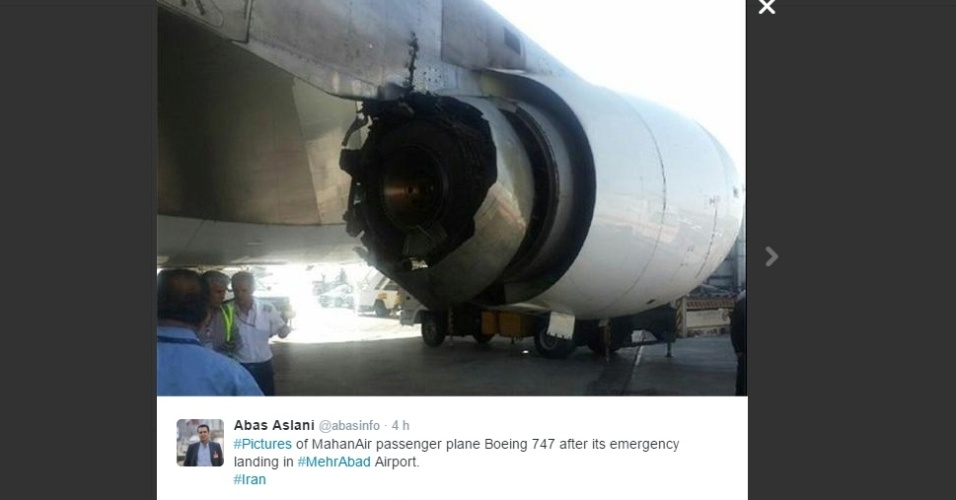 15.out.2015 - Avião da Mahan Air perde parte de motor em voo; peça caiu em uma zona rural do Irã. Jornalista Abas Asiani publicou as imagens no Twitter