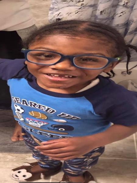 Malachi Lawson, de 4 anos, tinha sinais de queimaduras graves quando corpo foi encontrado pela polícia - Reprodução/Facebook/Departamento de Polícia de Baltimore