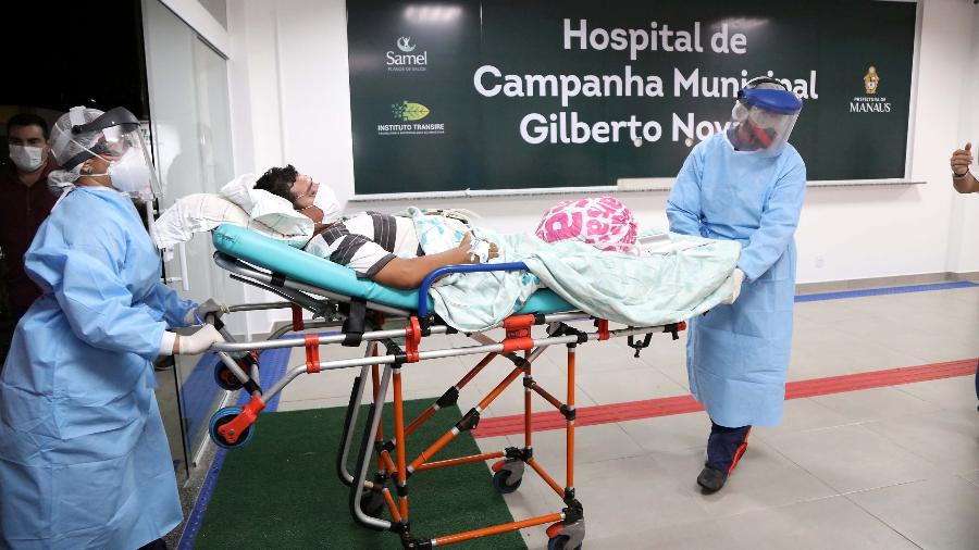 Pacientes começam a dar entrada no primeiro hospital de campanha de Manaus - Mário Oliveira/Semcom