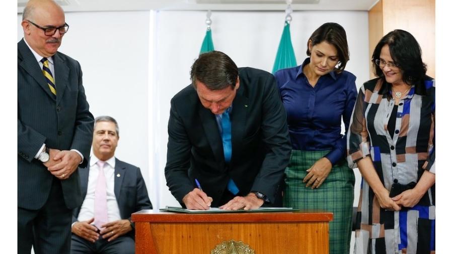 Bolsonaro assinou decreto sobre a Política Nacional de Educação Especial (PNEE), publicada em 1º de outubro - Carolina Antunes/PR