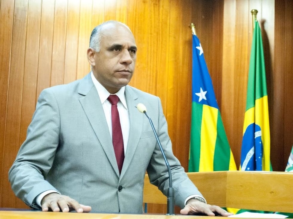 Pastor da Universal, vice assume Goiânia após Maguito morrer de covid