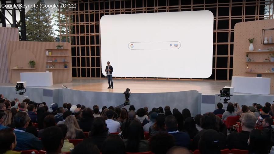 Sundar Pichai, diretor-presidente da empresa, durante abertura do Google I/O, conferência da empresa para desenvolvedores. O evento acontece ao vivo na sede do Google em Mountain View, Califórnia