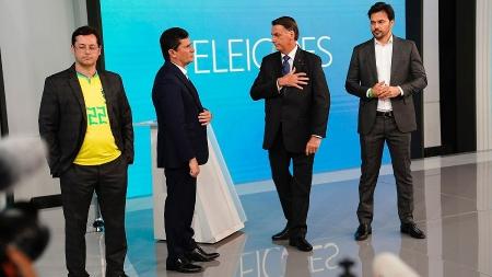 Integrantes da comitiva de Jair Bolsonaro no debate da TV Globo - Crédito: Marcelo Ferraz/UOL - Crédito: Marcelo Ferraz/UOL
