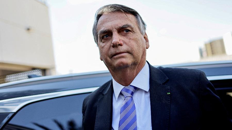 Bolsonaro vai à posse de Milei, na Argentina