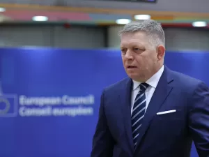 Preso por ataque contra primeiro-ministro da Eslováquia diz ter agido por razões políticas