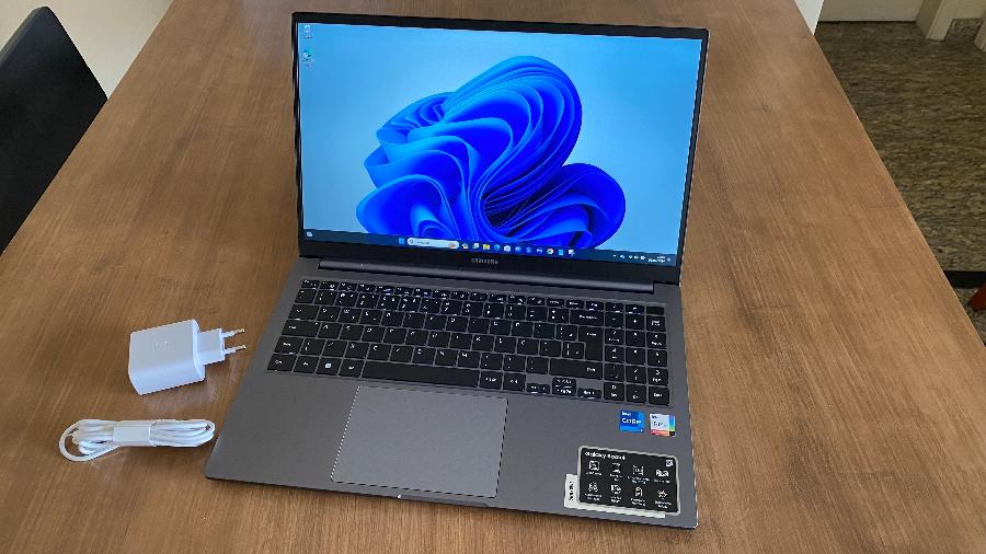 Galaxy Book4 demonstra ter potência para realizar as tarefas do dia a dia sem travar