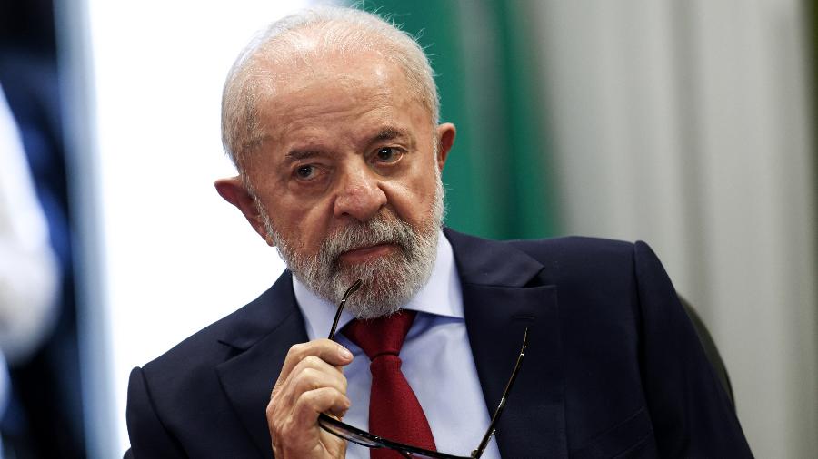 Lula convoca reunião de emergência após anúncio de Trump