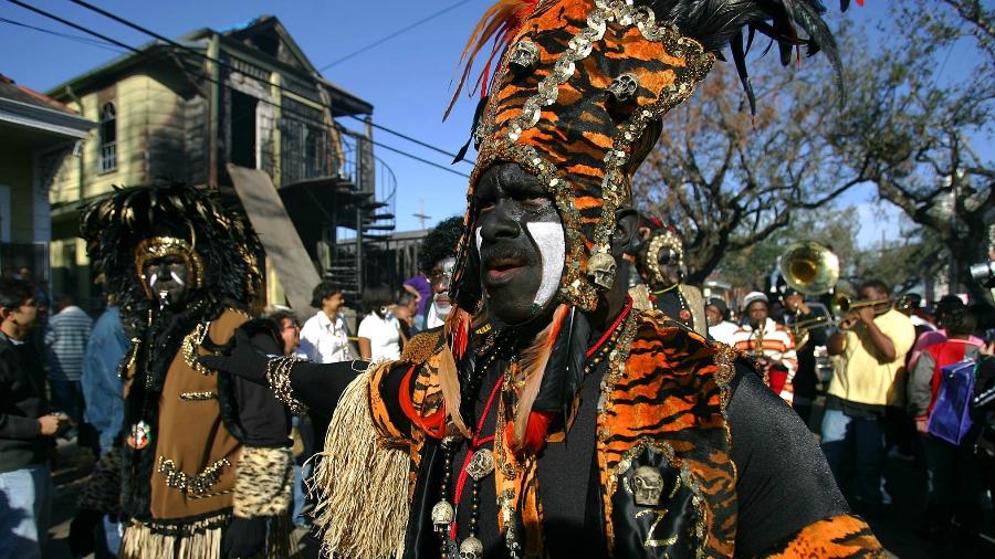 28.fev.2006 - O Desfile Zulu passa por Nova Orleans no Mardi Gras - Chang W. Lee/The New York Times