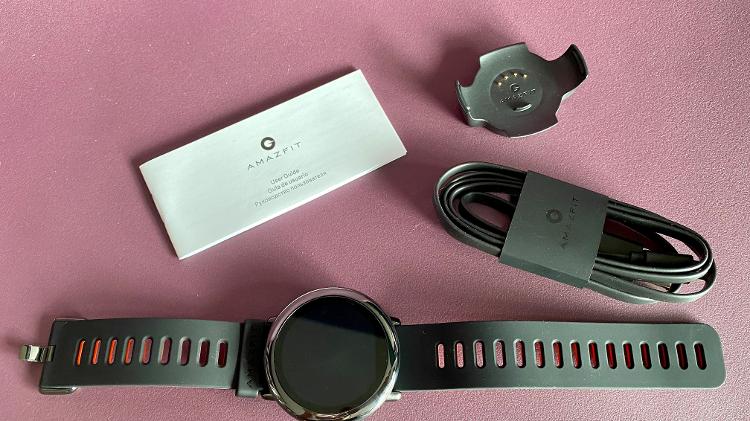 Tudo o que vem dentro da caixa da Amazfit Pace - Marcella Duarte