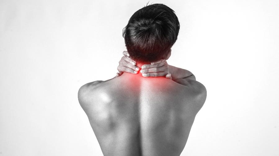 Entenda as principais causas da dor na nuca e como tratar - Freepik