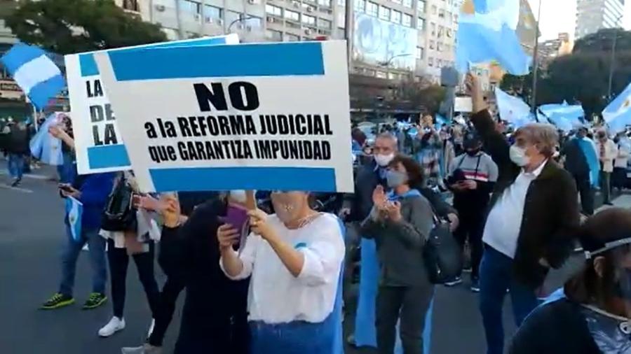 Manifestação Banderazo 17A Buenos Aires - Reprodução/LaNación