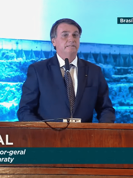 Bolsonaro discursa em evento e defende ditadores militares - Divulgação/EBC