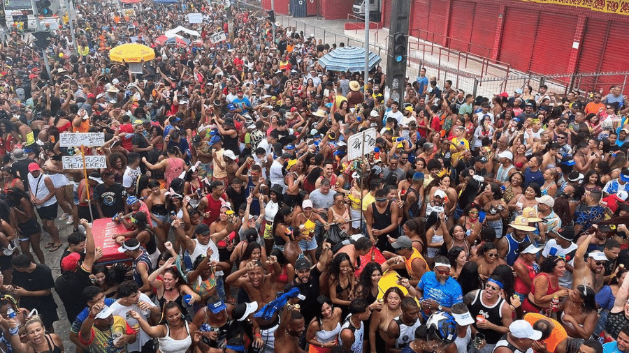 'Bloco da Ressaca' no pós-Carnaval ocorreu ontem no Grande Recife