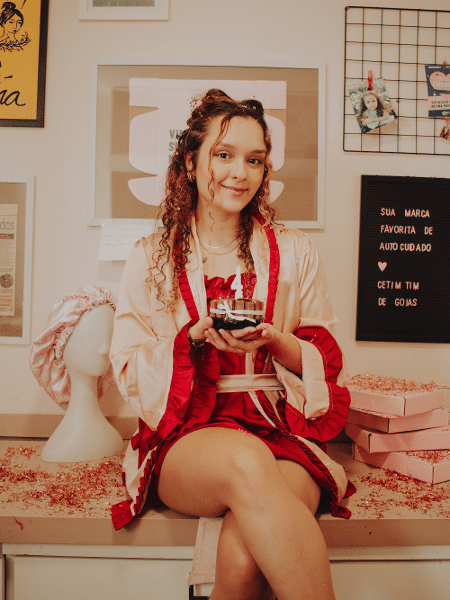 Ana Aleixo é fundadora da Cetim-tim, marca de produtos de cetim