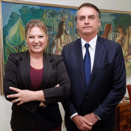 Joice Hasselmann (PSL-SP)j e o presidente Jair Bolsonaro estiveram bem próximos desde a campanha eleitoral - Reprodução/Twitters