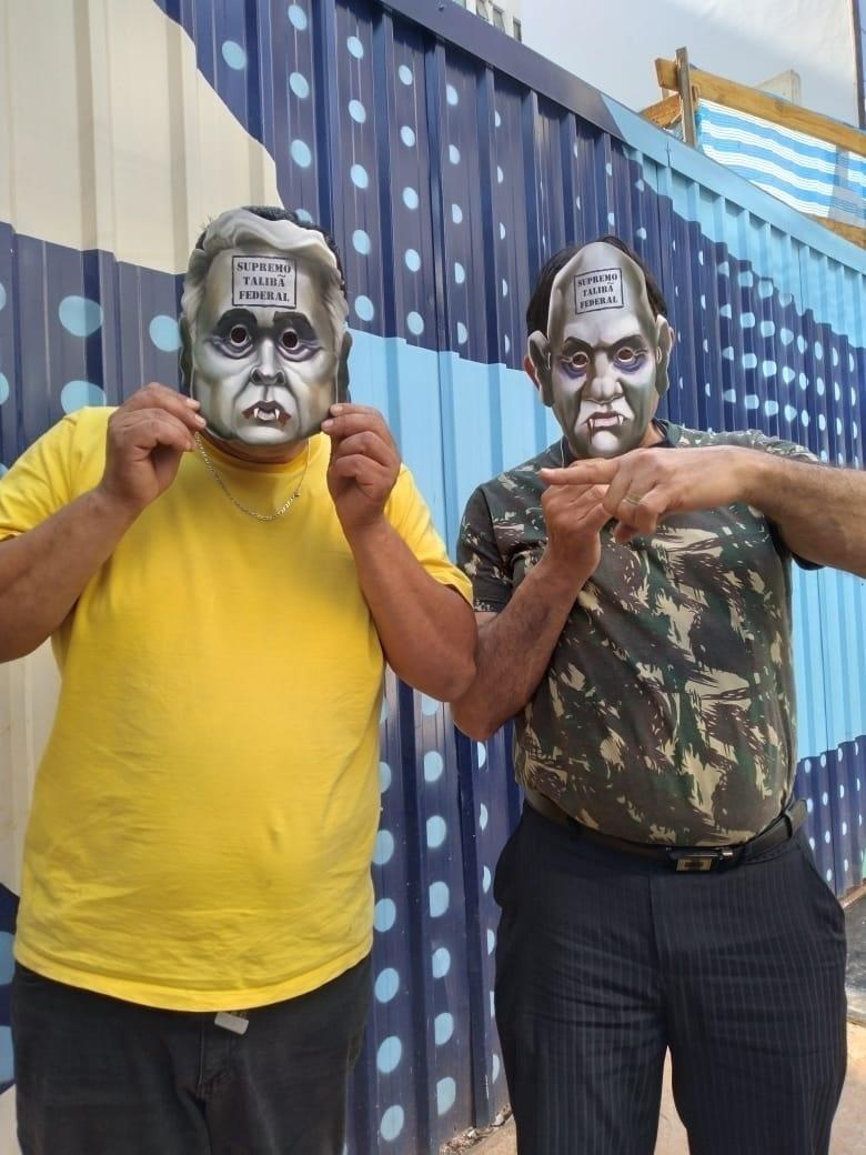 7.set.2021 - Manifestantes pró-Bolsonaro na Avenida Paulista utilizam máscaras contra o STF - Amanda Rossi/UOL