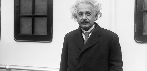 Comment la théorie de la relativité d’Einstein calibre le GPS et traduit l’univers – 14/11/2021