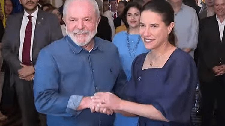 O presidente Lula e a governadora de Pernambuco, Raquel Lyra