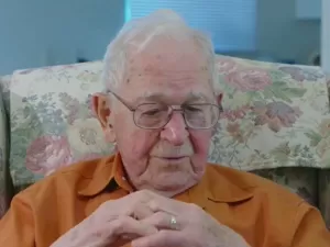 Veterano da 2ª Guerra Mundial morre a caminho das comemorações do Dia D