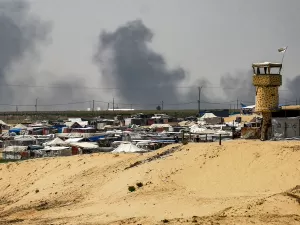 Combates continuam em Gaza após Israel anunciar pausa tática, diz agência da ONU
