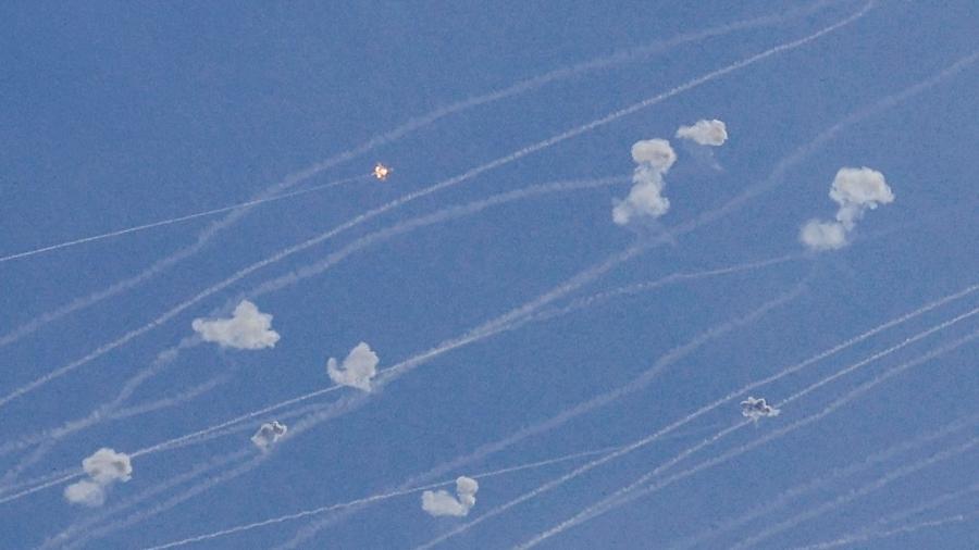 Foguetes disparados do sul do Líbano são interceptados por domo de ferro de Israel - Jalaa MAREY / AFP