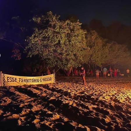 Acampamento ao lado de onde era a Escola da Floresta, em Alter do Chão 