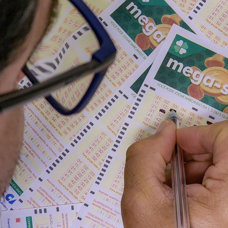 Mega-Sena 2649 sorteia hoje prêmio de R$ 60 milhões; veja como apostar e  fazer bolão