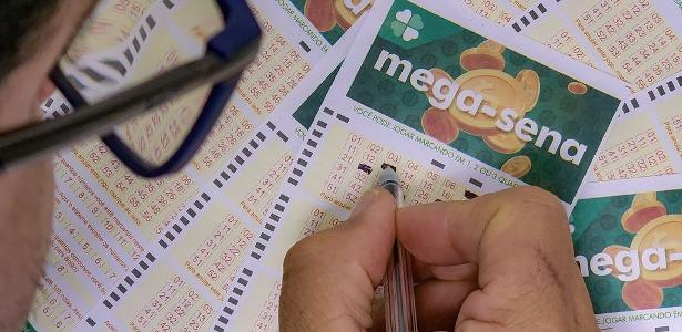 Mega-Sena 2649 sorteia hoje (26/10) prêmio de R$ 60 milhões - Nacional -  Estado de Minas