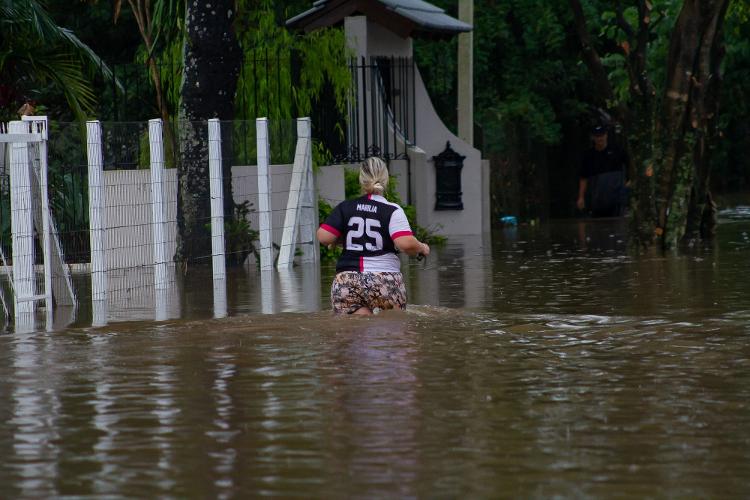 Ruas de Venâncio Aires tiveram o acesso liberado nesta quinta, mas muitas pessoas ainda encontraram as suas casas alagadas