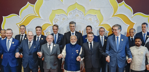 Na Índia, Lula diz que IA sem regulação ameaça a democracia e aprofunda desigualdades