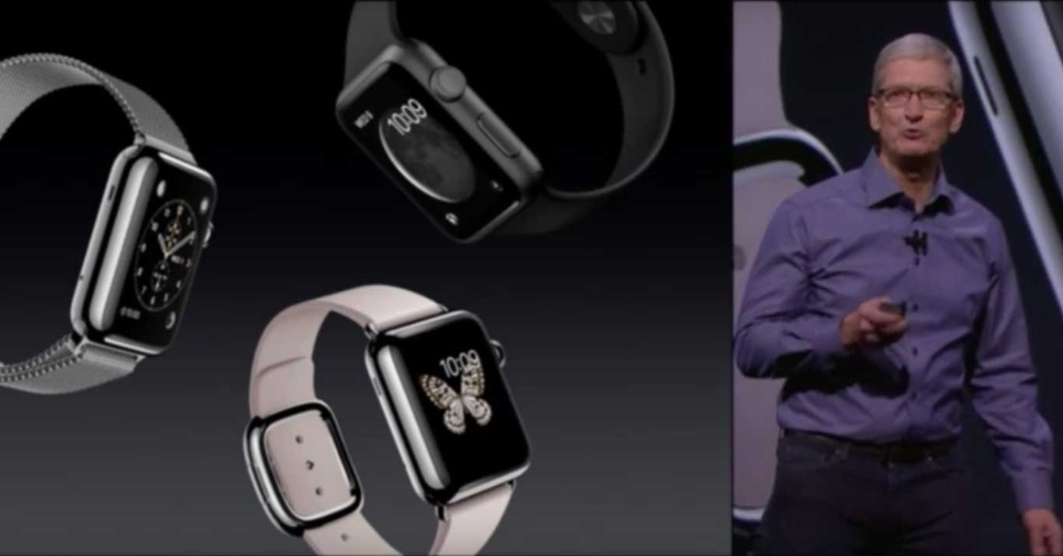 9.set.2015 - Tim Cook, diretor-executivo da Apple, dá início a conferência anual da empresa apresentando novo visual do Apple Watch, no auditório do Bill Graham Civic, em San Francisco, Califórnia (EUA)