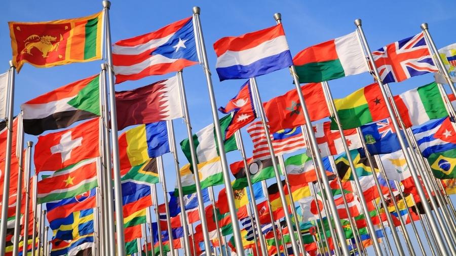 bandeiras, países, mundo, comércio exterior, relações internacionais, exportações, protecionismo