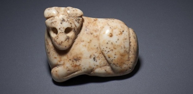 Todos os oito itens da coleção datam do ano 3.800 a.C. - British Museum