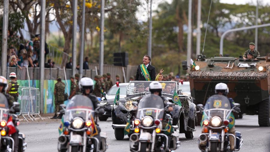 O presidente Jair Bolsonaro participa do desfile de 7 de setembro, na Esplanada dos Ministérios.  - Pedro Ladeira/Folhapress