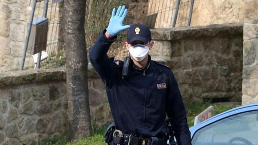 Itália entrou em estado de alerta após aumento de casos no norte do país - EPA