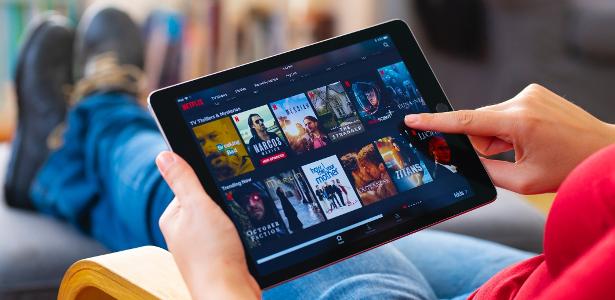 Sim, Netflix vai cobrar mais de quem divide senha em 2023; veja as regras -  08/01/2023 - UOL TILT