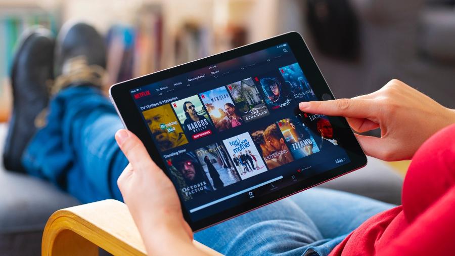 Netflix começa a cobrar 'taxa de ponto extra' no Brasil