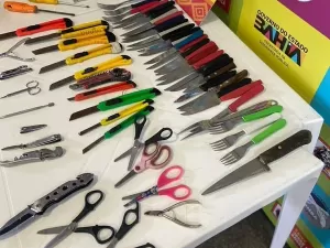 Em micareta, PM da Bahia apreende 122 facas e objetos cortantes em 24 horas