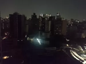 Ruas da Bela Vista e Bixiga estão sem energia elétrica desde ontem à noite