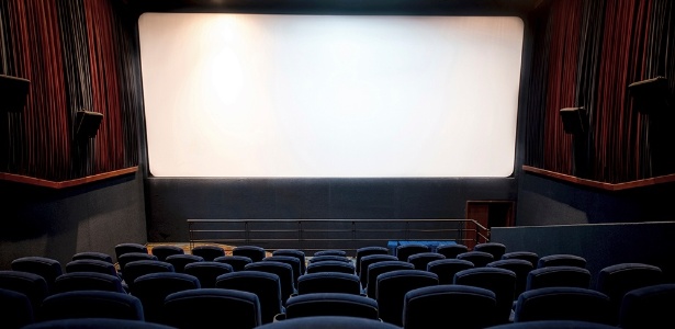 Prazo para a adaptação das salas de cinema do país é de dois anos - Getty Images