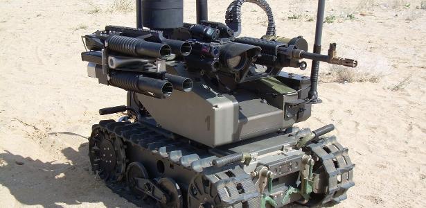 'Não devemos delegar decisão de vida e morte às máquinas', diz diplomata