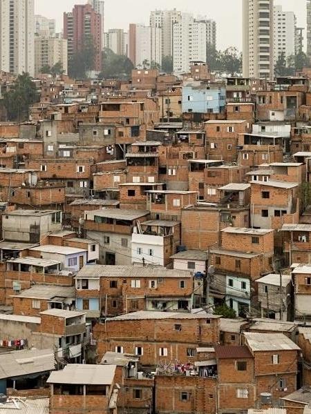 Vista da favela de Paraisópolis, na bairro do Morumbi, São Paulo - Eduardo Knapp/Folhapress