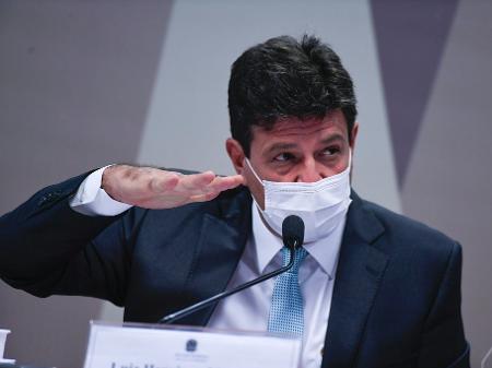 4.mai.2021 - Ex-ministro da Saúde, Luiz Henrique Mandetta, em depoimento à CPI da Covid no Senado - Edilson Rodrigues/Agência Senado
