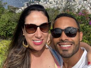 Esteticista Vivian Quaresma e o marido são padrinhos em um casamento na praia de Pipa, no Rio Grande do Norte. Porém, ainda não receberam bilhetes da 123 Milhas - Arquivo Pessoal - Arquivo Pessoal