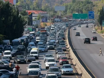 Governos retiram pessoas do Líbano, Brasil negocia e Europa desloca navios