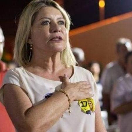 A senadora durante a campanha eleitoral, em Mato Grosso - Katiana Pereira/Assessoria de Imprensa/BBC