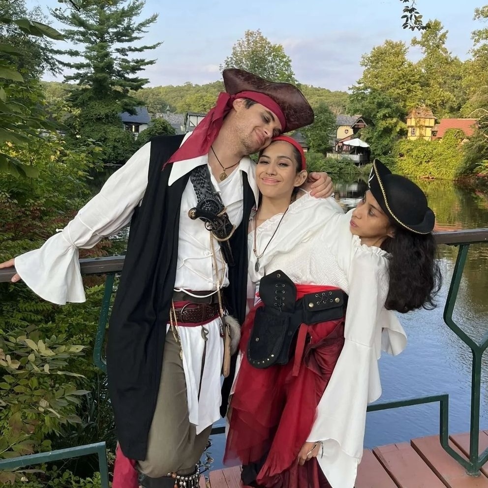 G&ecirc;meas siamesas sobre din&acirc;mica para namorar: 'Processo de aprendizado'