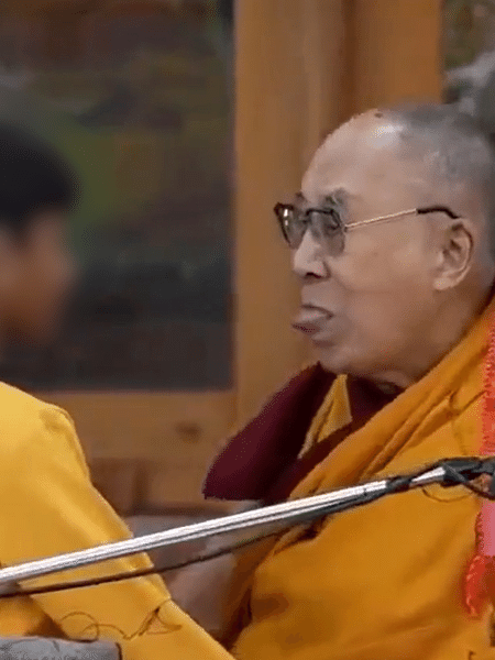 Dalai Lama pediu desculpas a criança e família após vídeo circular nas redes sociais - Reprodução