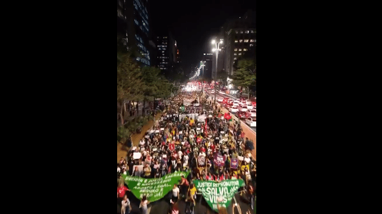 13.jun.2024 - Protesto em São Paulo contra projeto que equipara aborto a homicídio